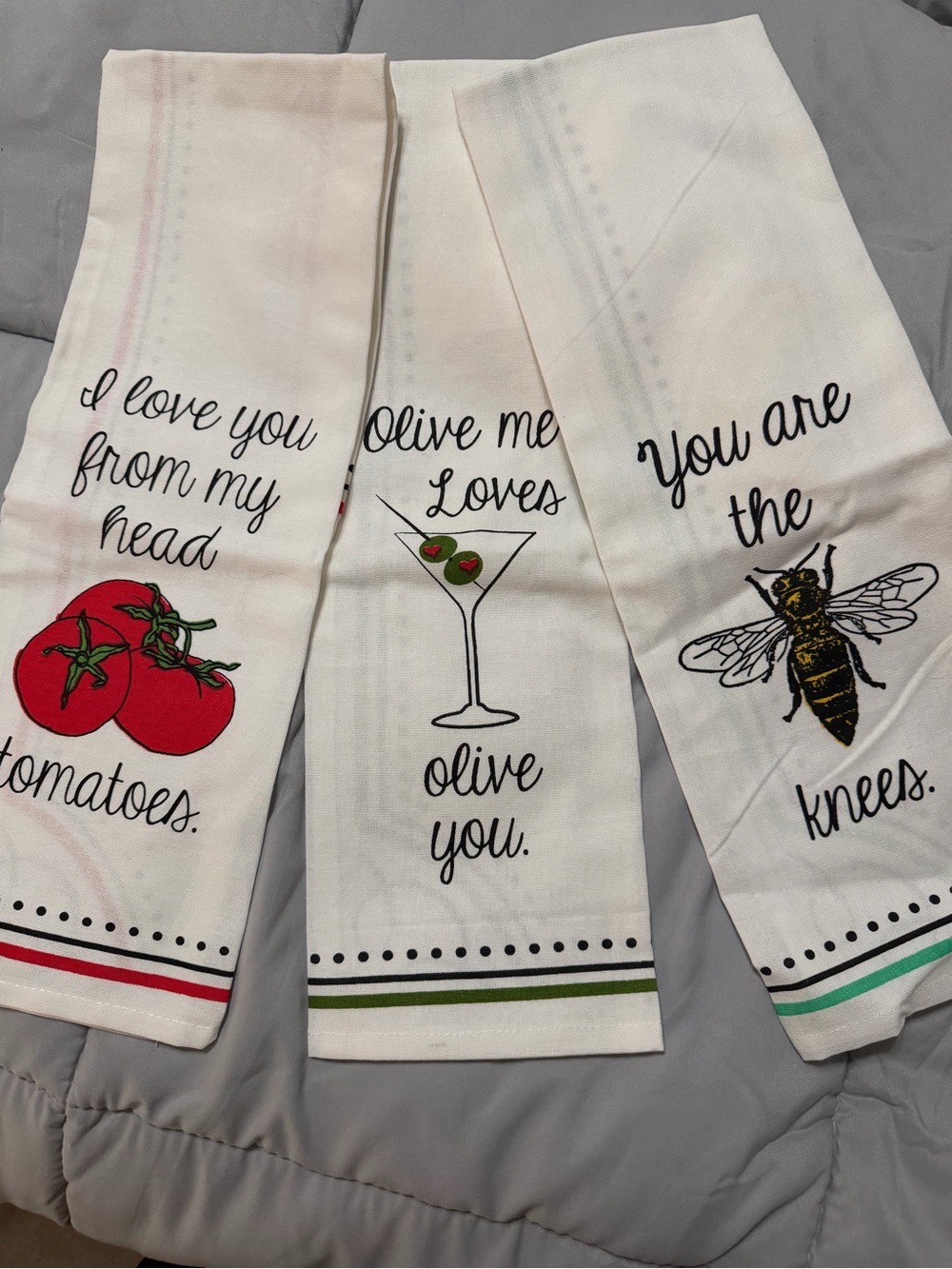 Set of 3 White Cotton Kitchen Towels with Food & Bee Prints